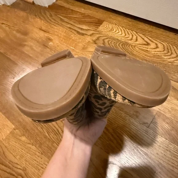 Lucky Brand Leopard Print Ankle Booties size 9.5 - Picture 8 of 9